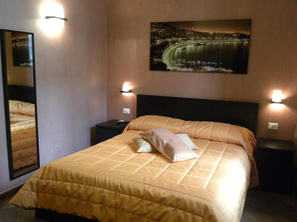 B&B Il Campanile Naples Room photo